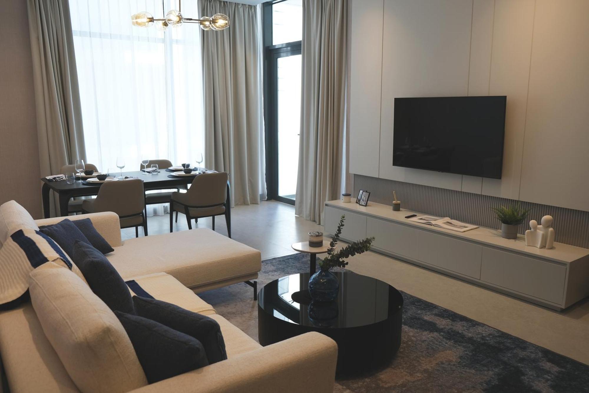 מלון מנאמה Charthouse Bahrain מראה חיצוני תמונה A living room in a condominium