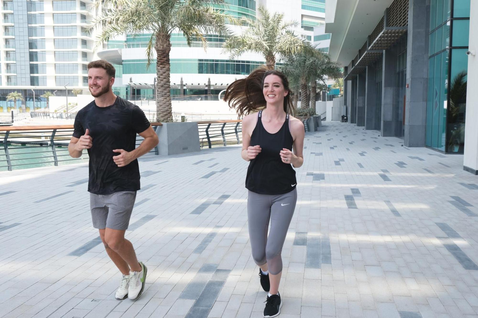 מלון מנאמה Charthouse Bahrain מראה חיצוני תמונה Runners in Dubai